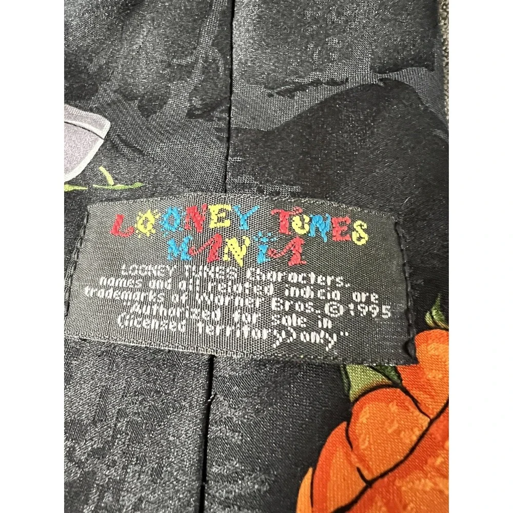 Looney Tunes Mania Tie Halloween Taz And Bugs Bunny Pumpkins Bats Full Moon‎
